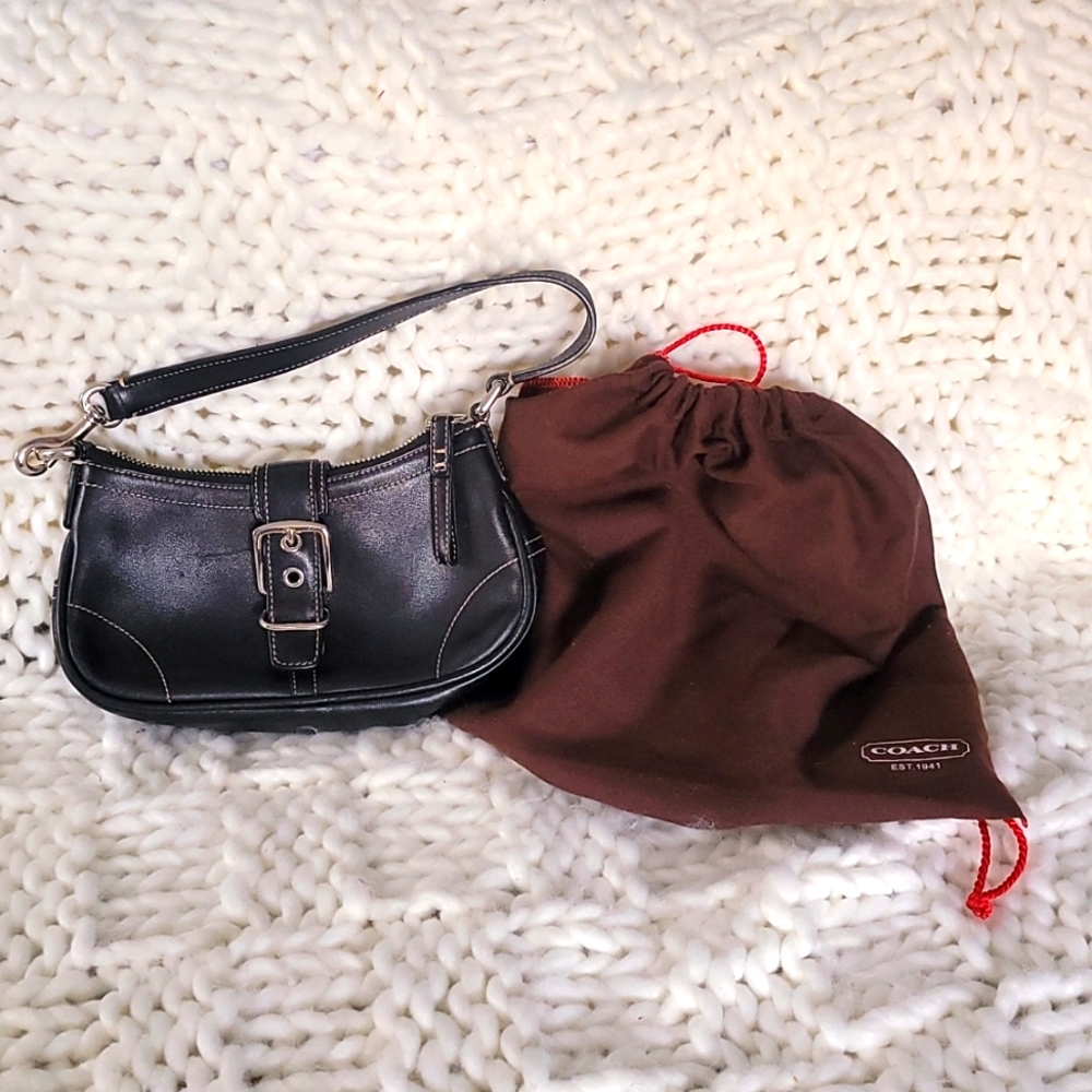EUC Black Coach leather small handbag